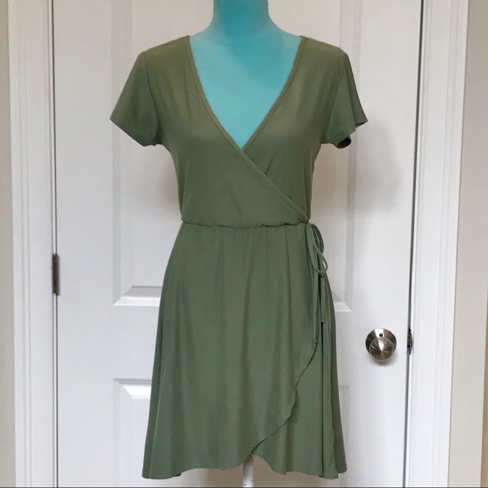 Derek Heart wrap style dress